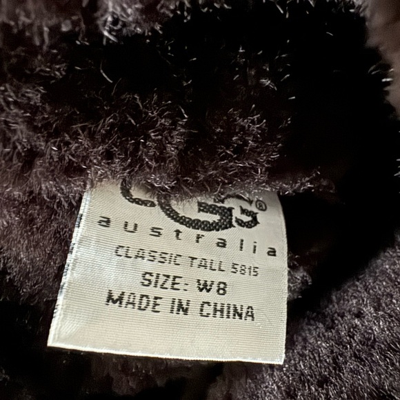 Ugg Womens Classic Tall Boot Chocolate Brown - Size 8. Comes with Origin… - Picture 2 of 8